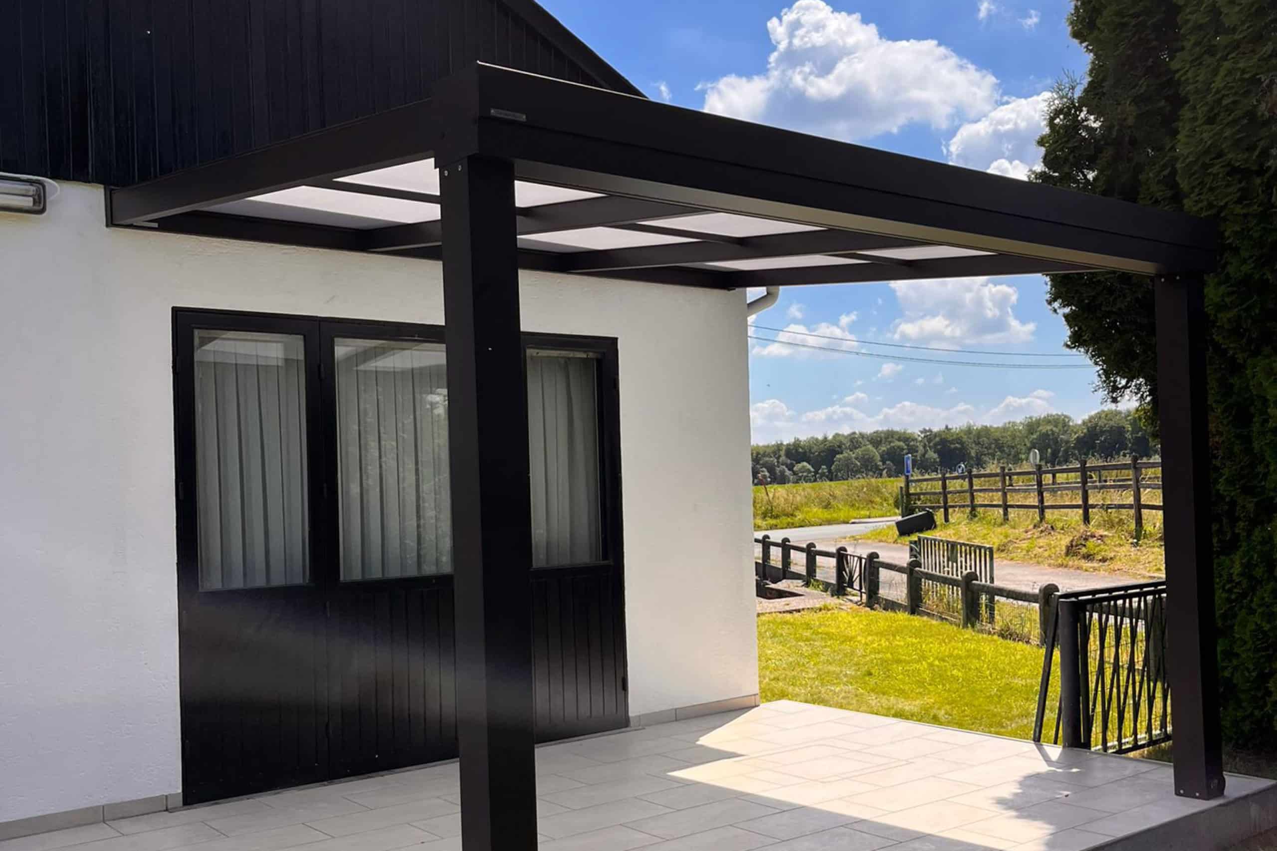 Pergola à toit plat